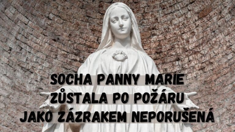 Socha Panny Marie zůstala po požáru jako zázrakem neporušená